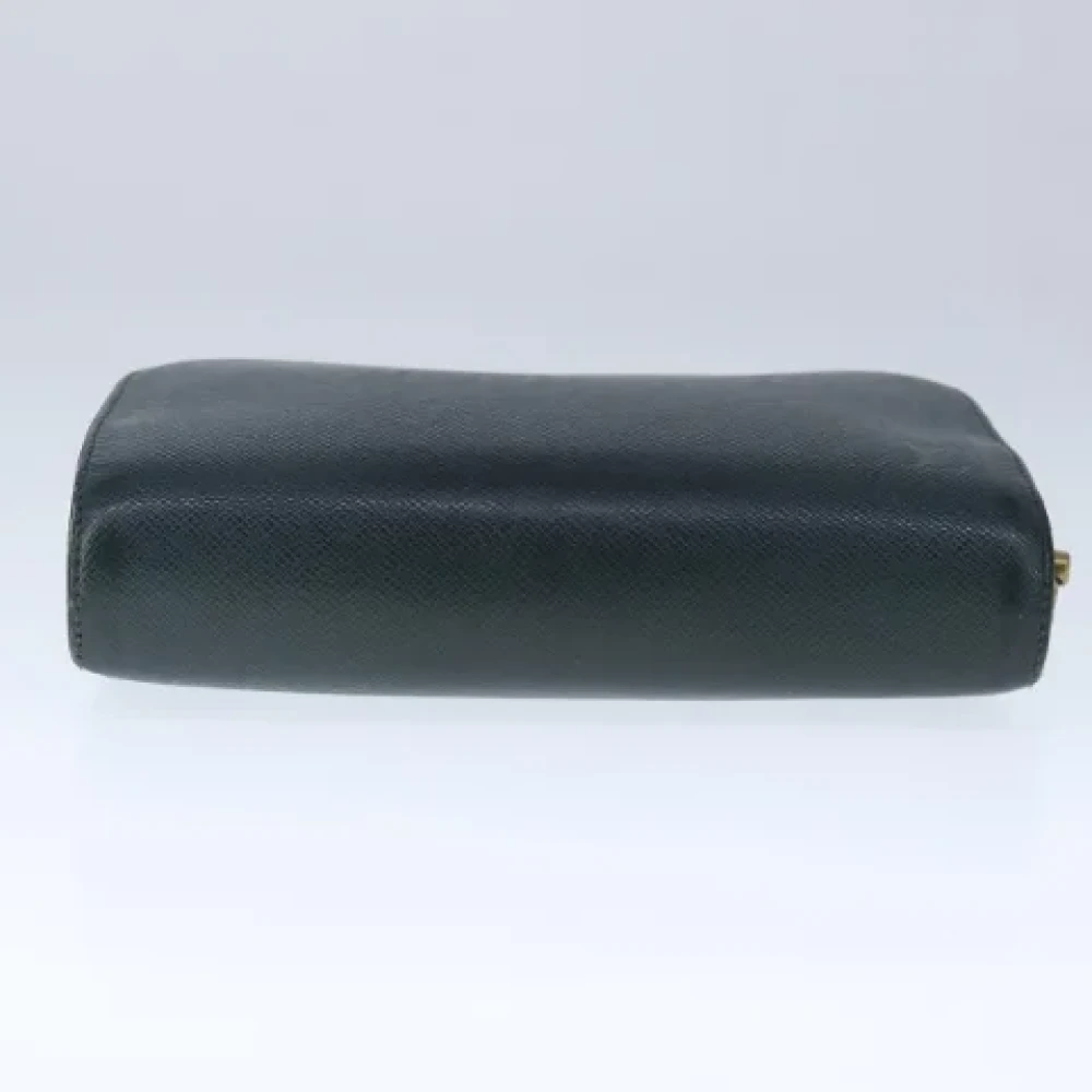 Louis Vuitton Vintage Pre-owned Leather clutches Green Dames
