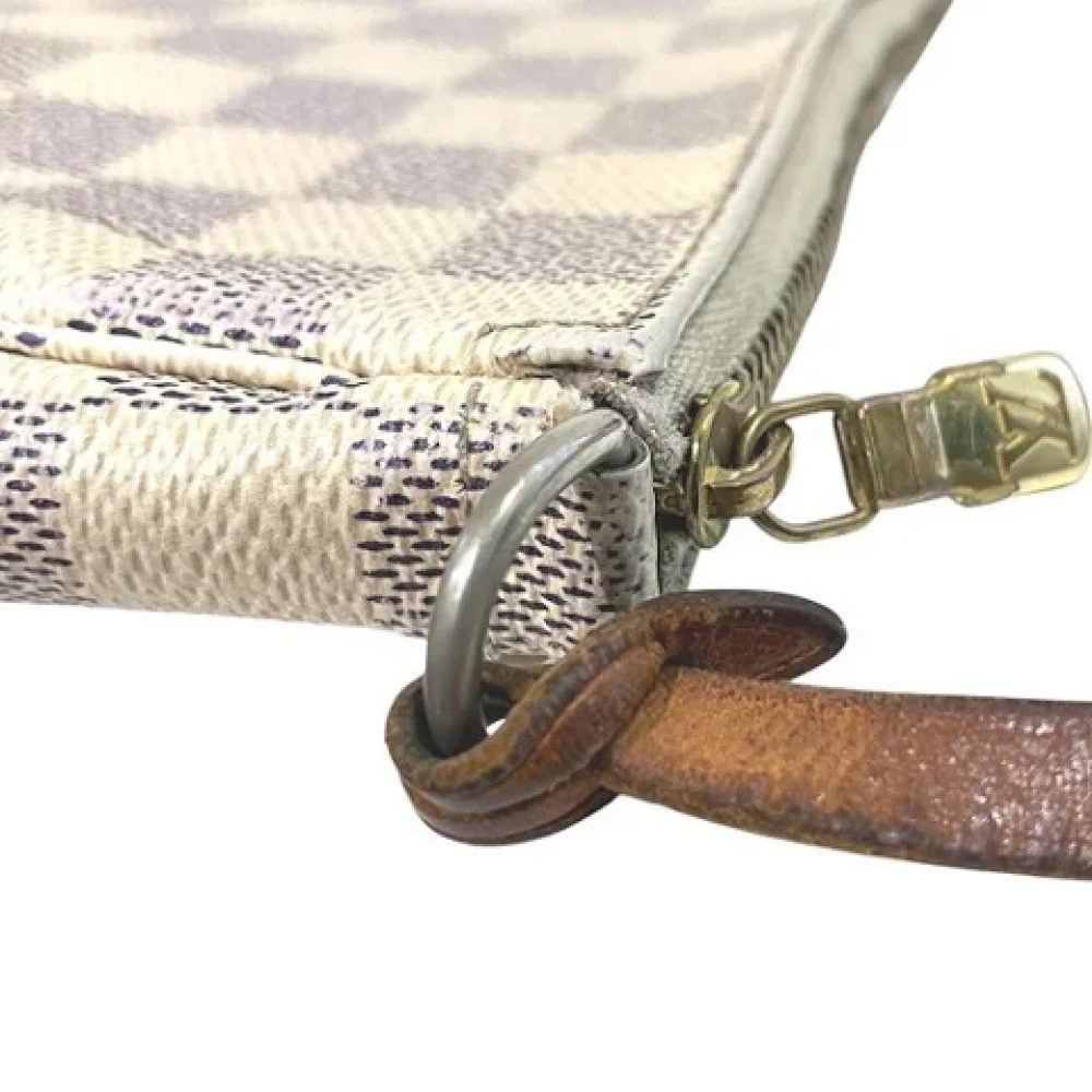 Louis Vuitton Vintage Pre-owned Canvas clutches White Dames