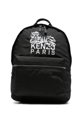 black-backpack-with-top-zip-fastening