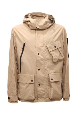 reactive-sand-light-jacket
