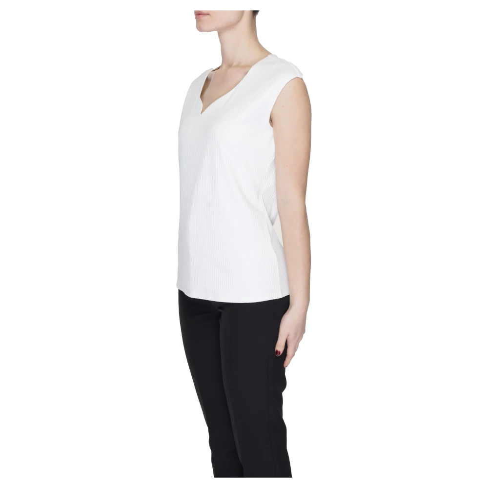 Street One Witte V-hals T-shirt Slip-On Stijl White Dames