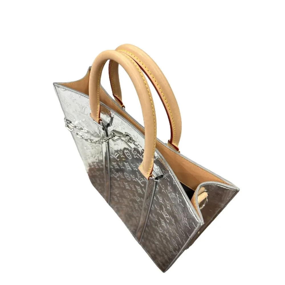 Louis Vuitton Vintage Pre-owned Fabric handbags Gray Dames