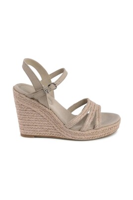 chic-linen-wedge-sandals
