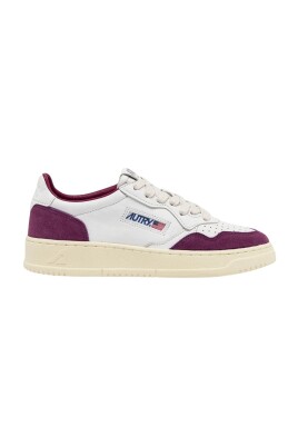 sneakers-en-cuir-blanc-violet
