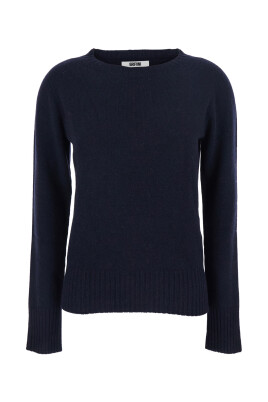 pull-ras-du-cou-avec-finitions-cotelees