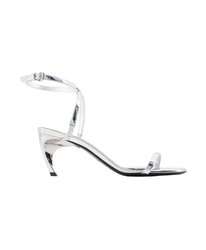 high-heel-sandals