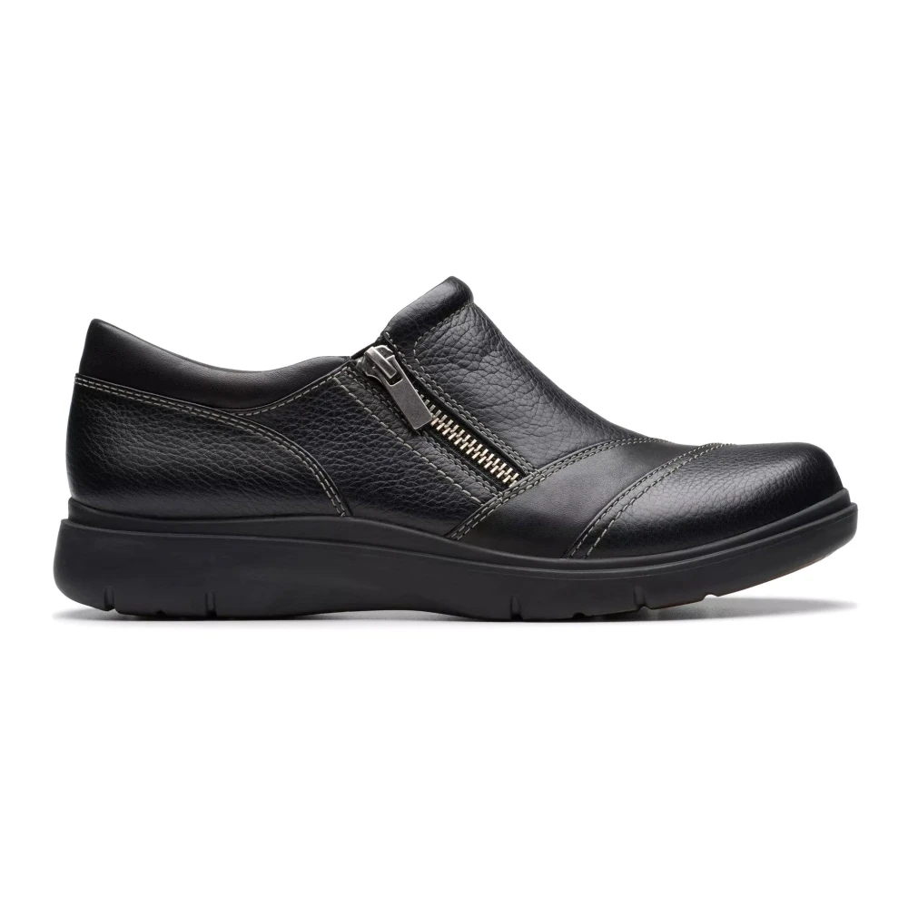 Shoes > Flats > Loafers - - Clarks - Modalova