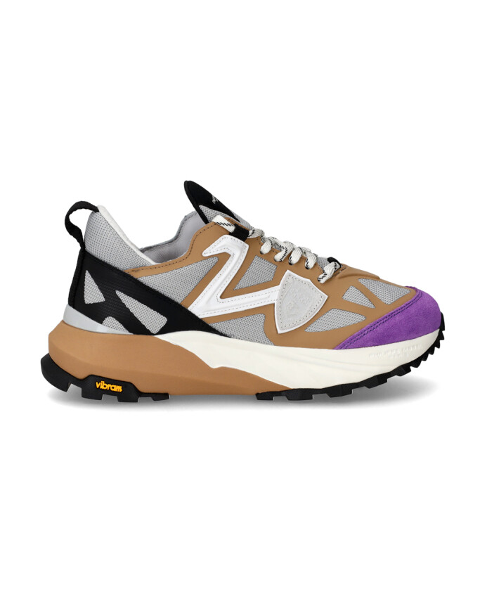 baskets-rocx-running