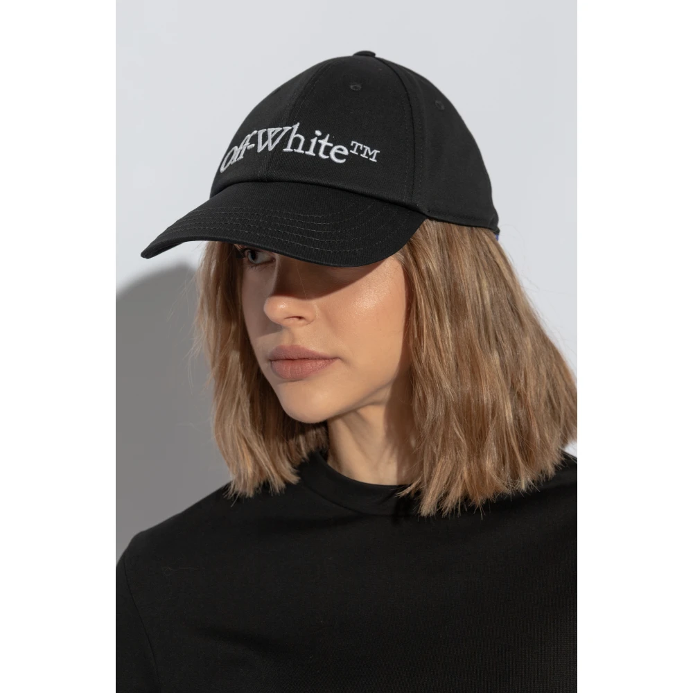 Off White Pet met klep Black Dames