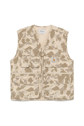 camouflage-sleeveless-outwear-with-cargo-pockets