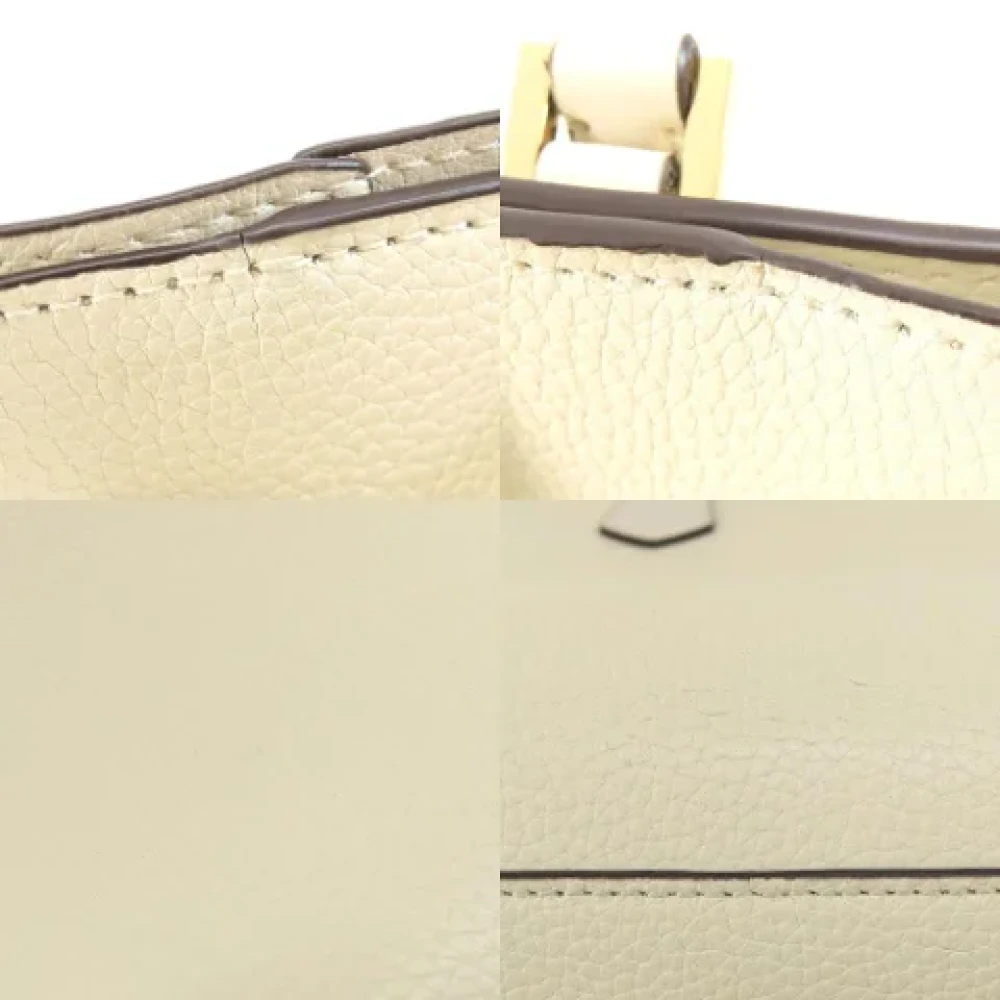 Michael Kors Pre-owned Leather shoulder-bags White Dames