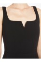 robe-midi-a-encolure-carree-geometrique
