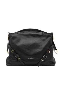 black-leather-shoulder-bag-with-buckles