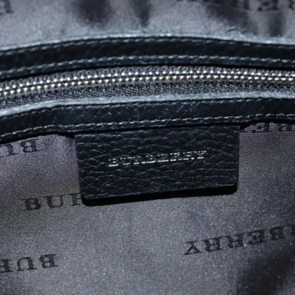 Burberry Vintage Pre-owned Fabric shoulder-bags Black Dames