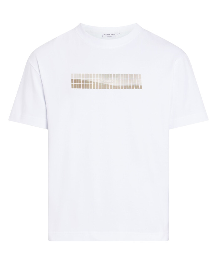 graphic-print-t-shirt-and-polos