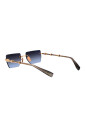 stylish-sunglasses-for-a-sunny-day