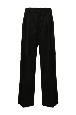 chic-low-rise-trouser