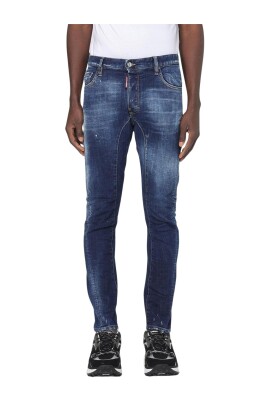 cool-distressed-skater-jeans