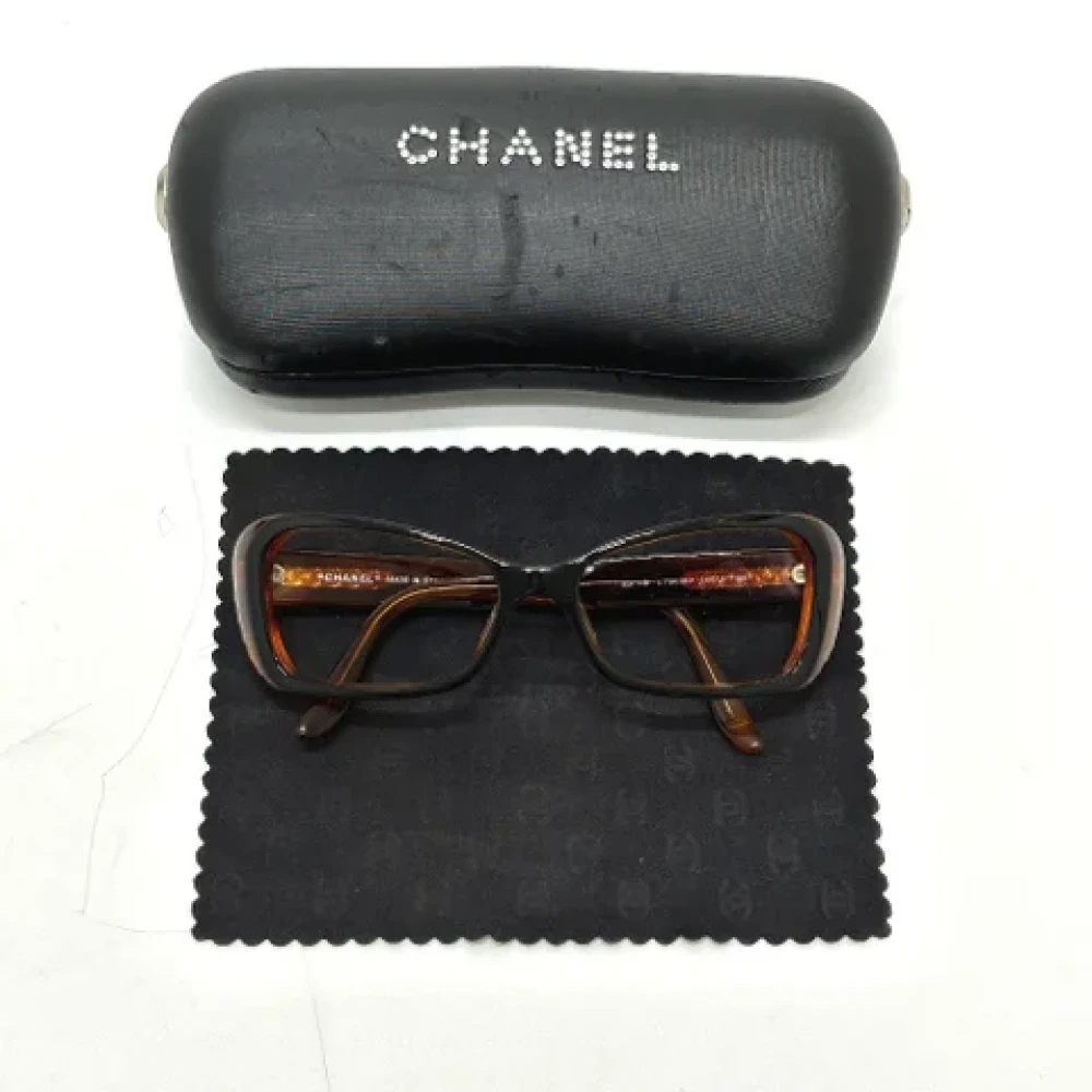Chanel Vintage Pre-owned Plastic sunglasses Brown Dames