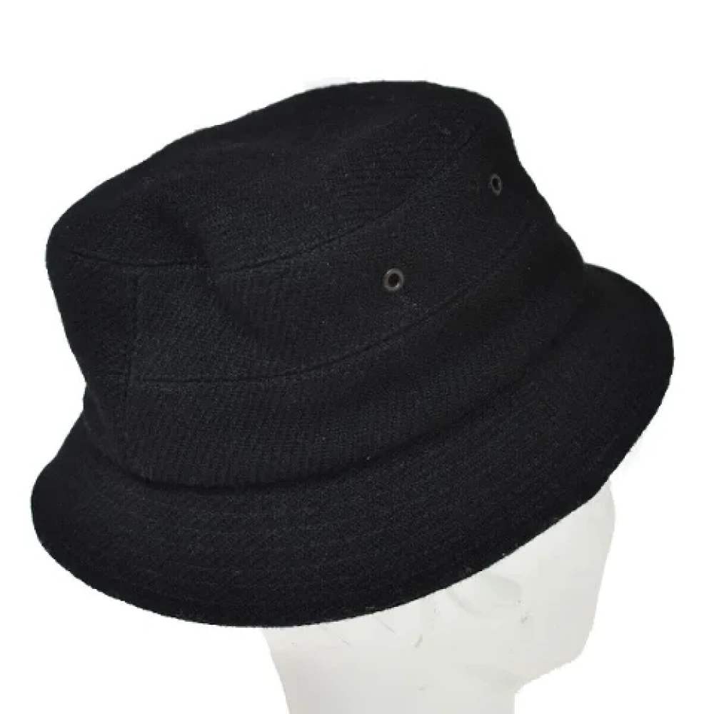 Burberry Vintage Pre-owned Wool hats Black Dames