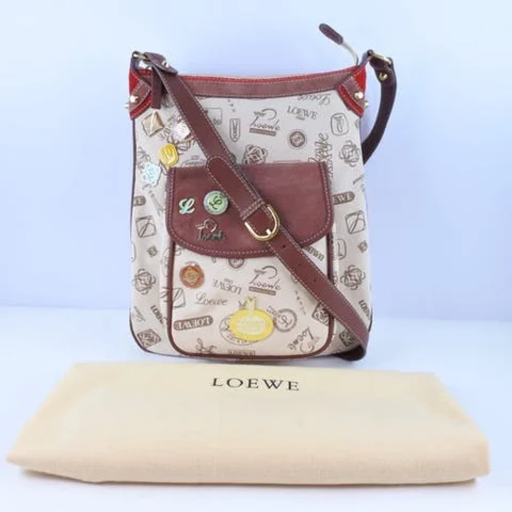 Loewe Pre-owned Canvas shoulder-bags Beige Dames