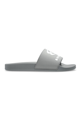 rubber-flip-flops