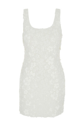 robe-mini-debardeur-blanche-florale