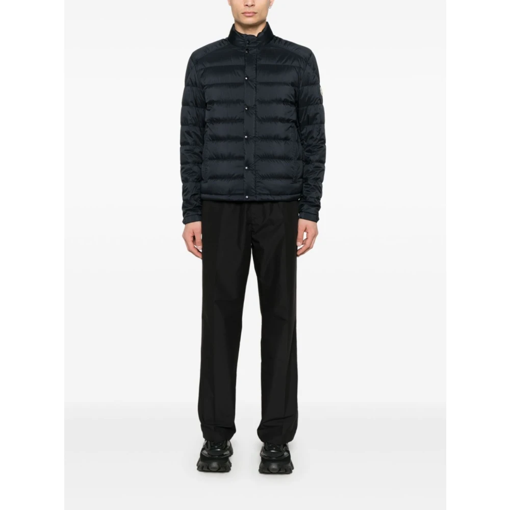 Moncler Blauwe gewatteerde jas met logopatch Blue Heren