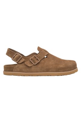 womenand-39-s-brown-velour-clog-sandals-estro-er00117157