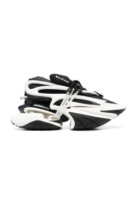 sneakers-noires-pour-homme