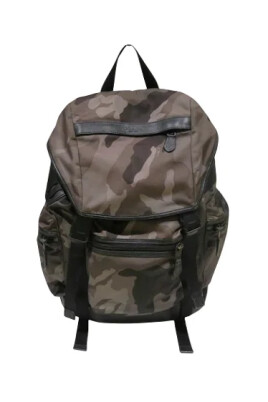 pre-owned-fabric-backpacks