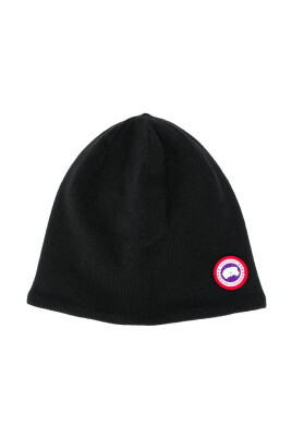 stylish-beanies-hats-for-all-seasons