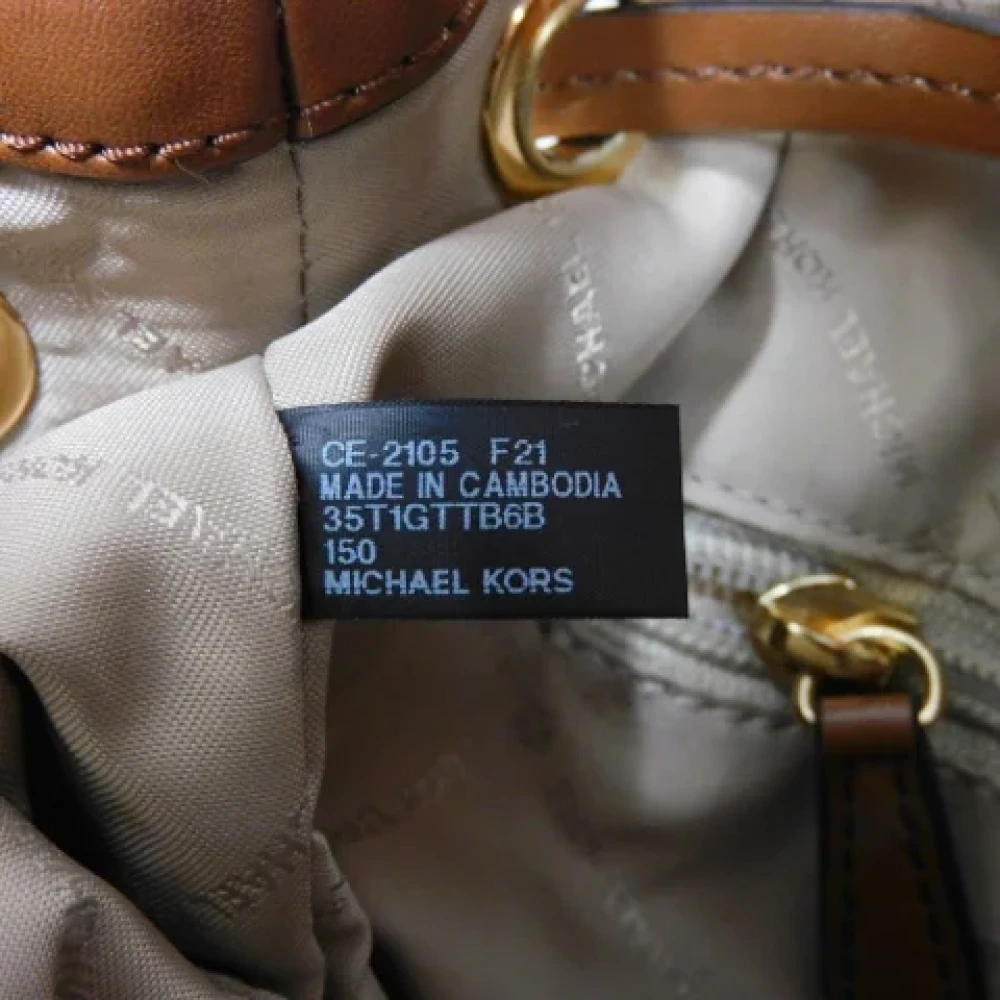 Michael Kors Pre-owned Canvas shoulder-bags White Dames