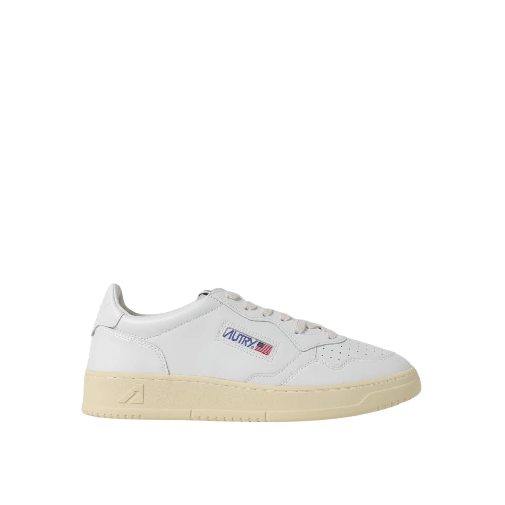 Autry Medalist Low Top Sneaker - Male - Sneakers - White - 6 Uk - Shoes