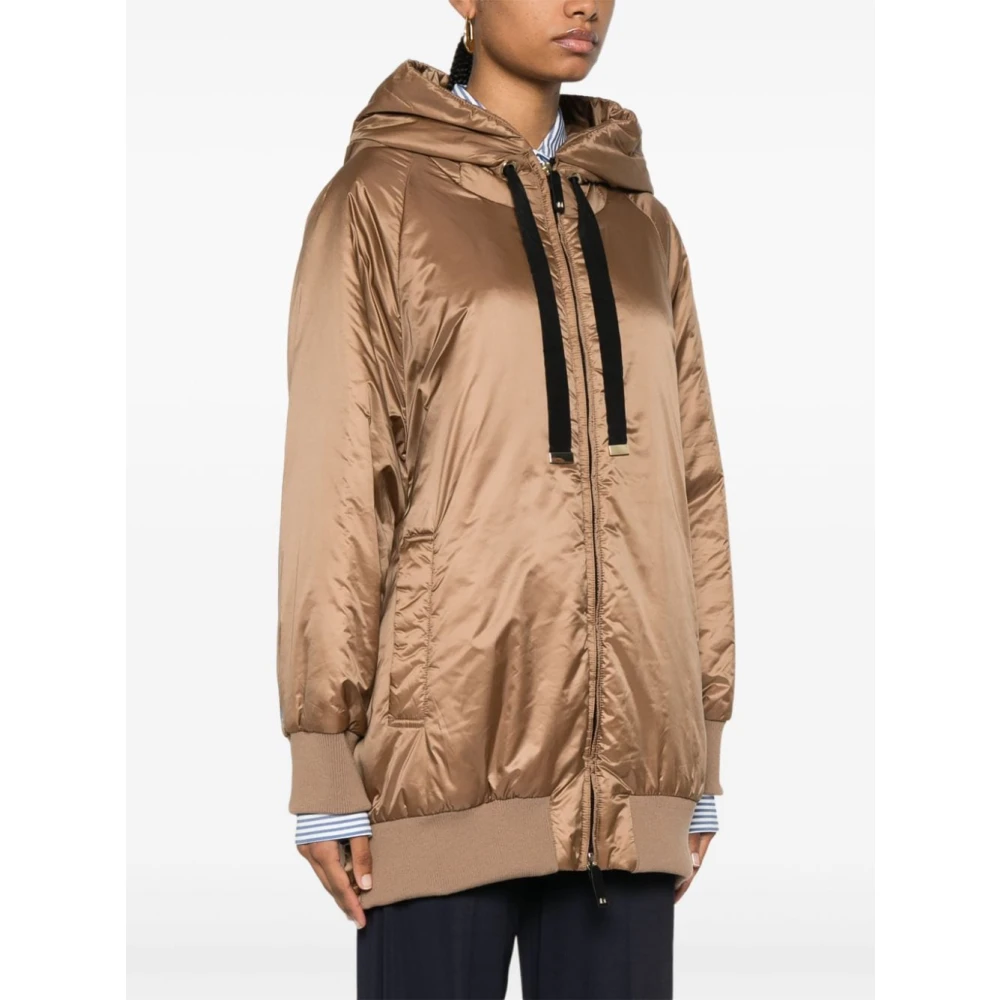 Max Mara Bruine Jassen & Mantels voor Vrouwen Brown Dames