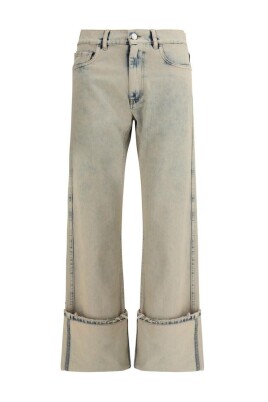 acid-wash-boyfriend-jeans
