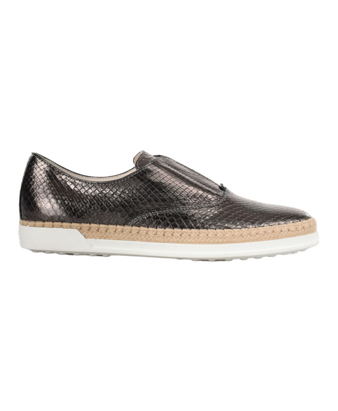 stylish-sneakers-for-men-and-women