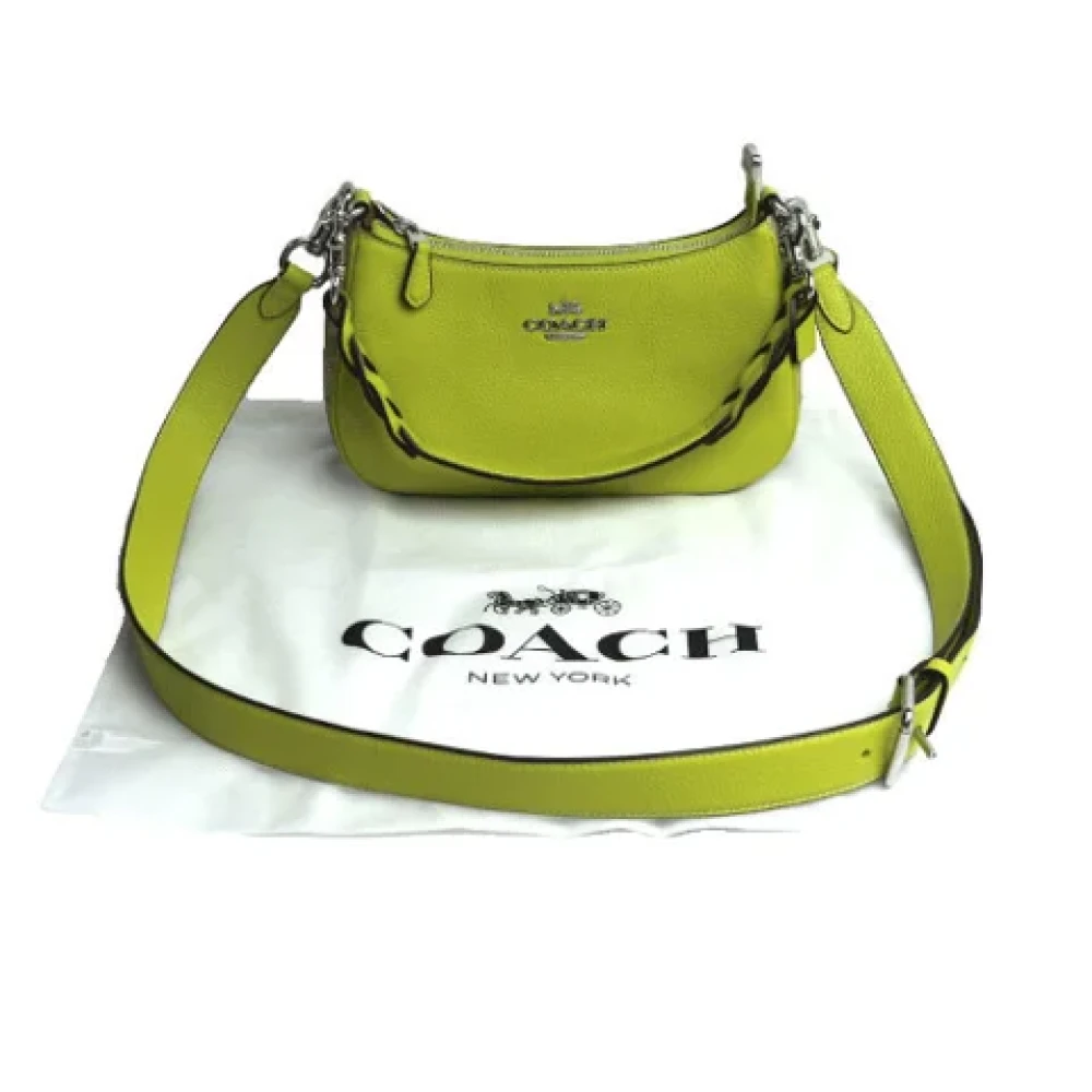 Coach Pre-owned Leather shoulder-bags Green Dames