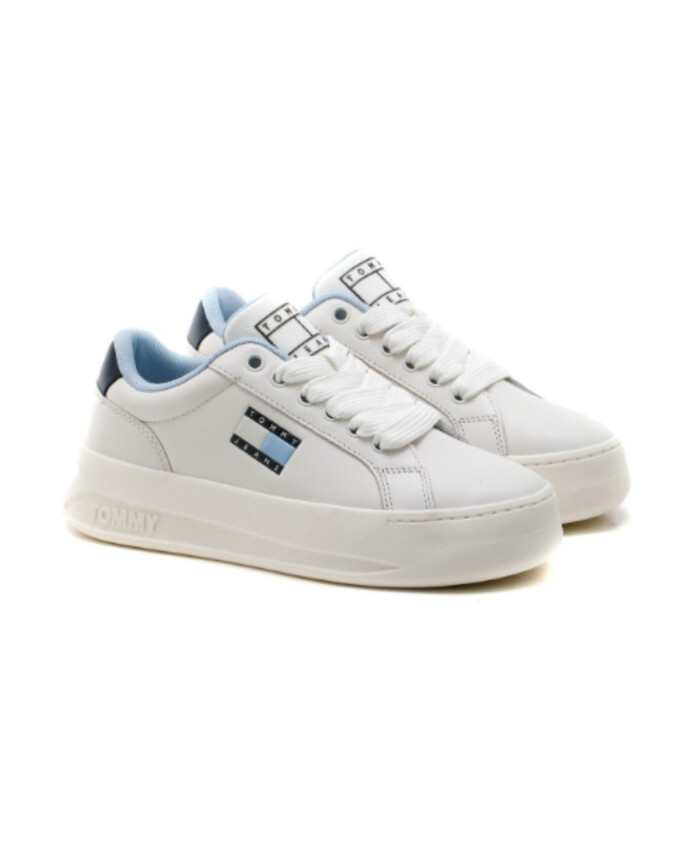 casual-sneakers-for-men-and-women