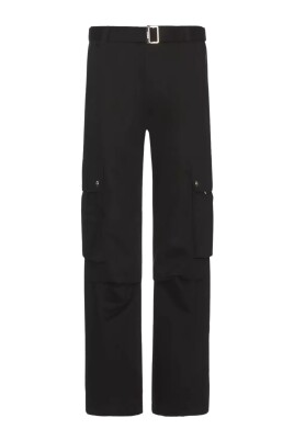 black-cargo-pants