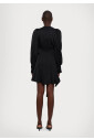 robe-satinee-ceinturee-a-col-v