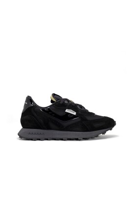 sneaker-darkness-w