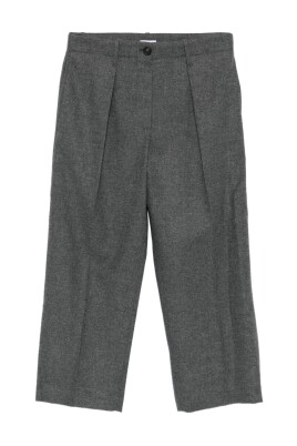 pantalon-gris-plisse-elegant-faible-impact