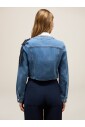 veste-en-jean-avec-applications