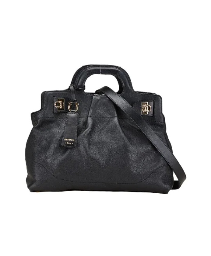 pre-owned-cuir-sacs-main
