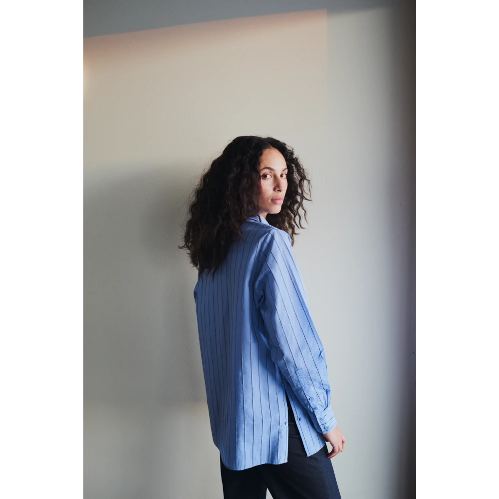Levete Room Blauw Gestreept Shirt Ingelin 2 Blue Dames