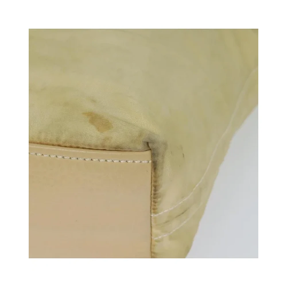 Prada Vintage Pre-owned Nylon handbags Beige Dames