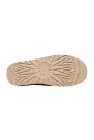 chaussons-beige-en-daim-avec-semelle-en-caoutchouc