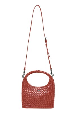leather-bag-with-handle-and-shoulder-strap