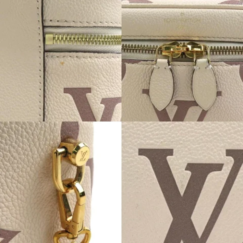 Louis Vuitton Vintage Pre-owned Canvas shoulder-bags Beige Dames